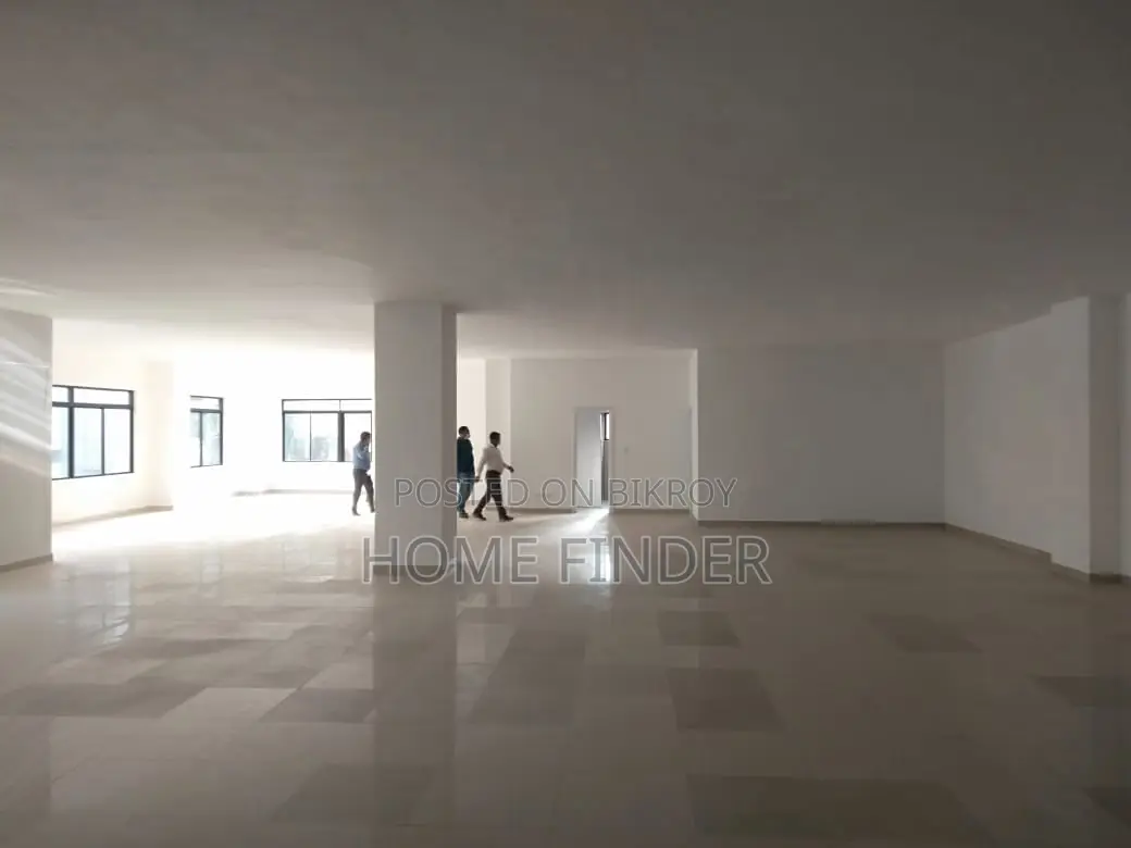 COMMERCIAL 4500 SQFT OPEN FLOOR RENT GULSHAN 2