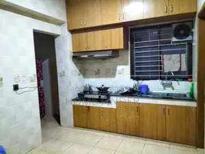 TO-LET: Fully Furnished Apartment in GULSHAN Area