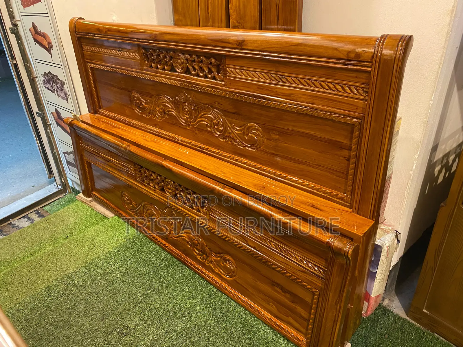 Latest Model Double Bed