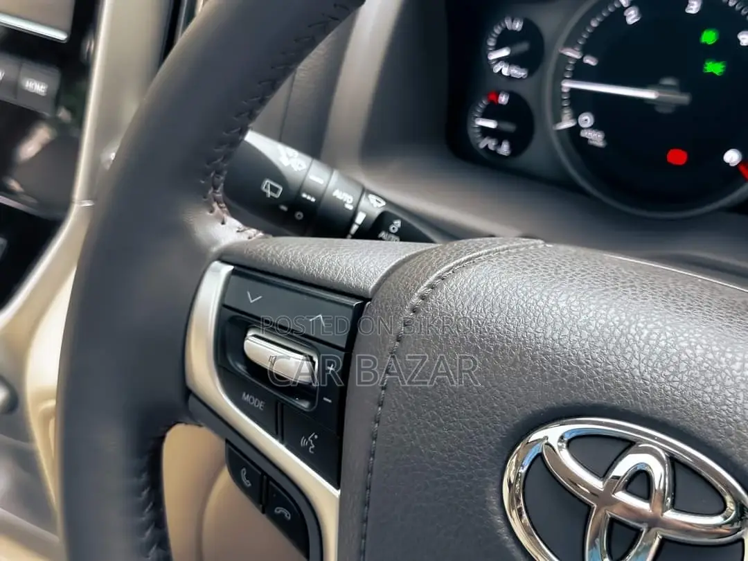 Toyota Land Cruiser V8.VX.SAHARA 2018
