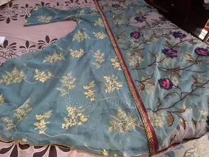 Beautiful new gown for sell. Offer Now