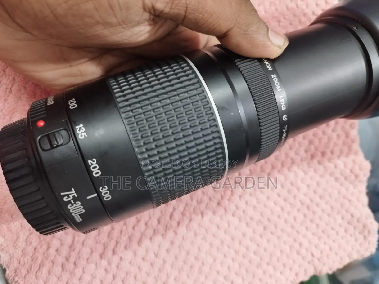 Canon 75-300mm Zoom Lens