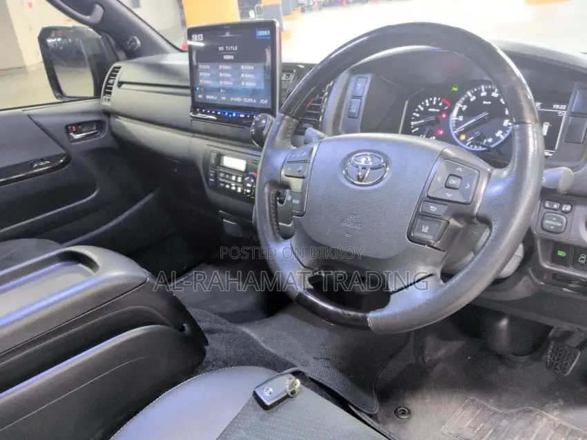 Toyota Hiace SGL DPS2 MODELLISTA 2021