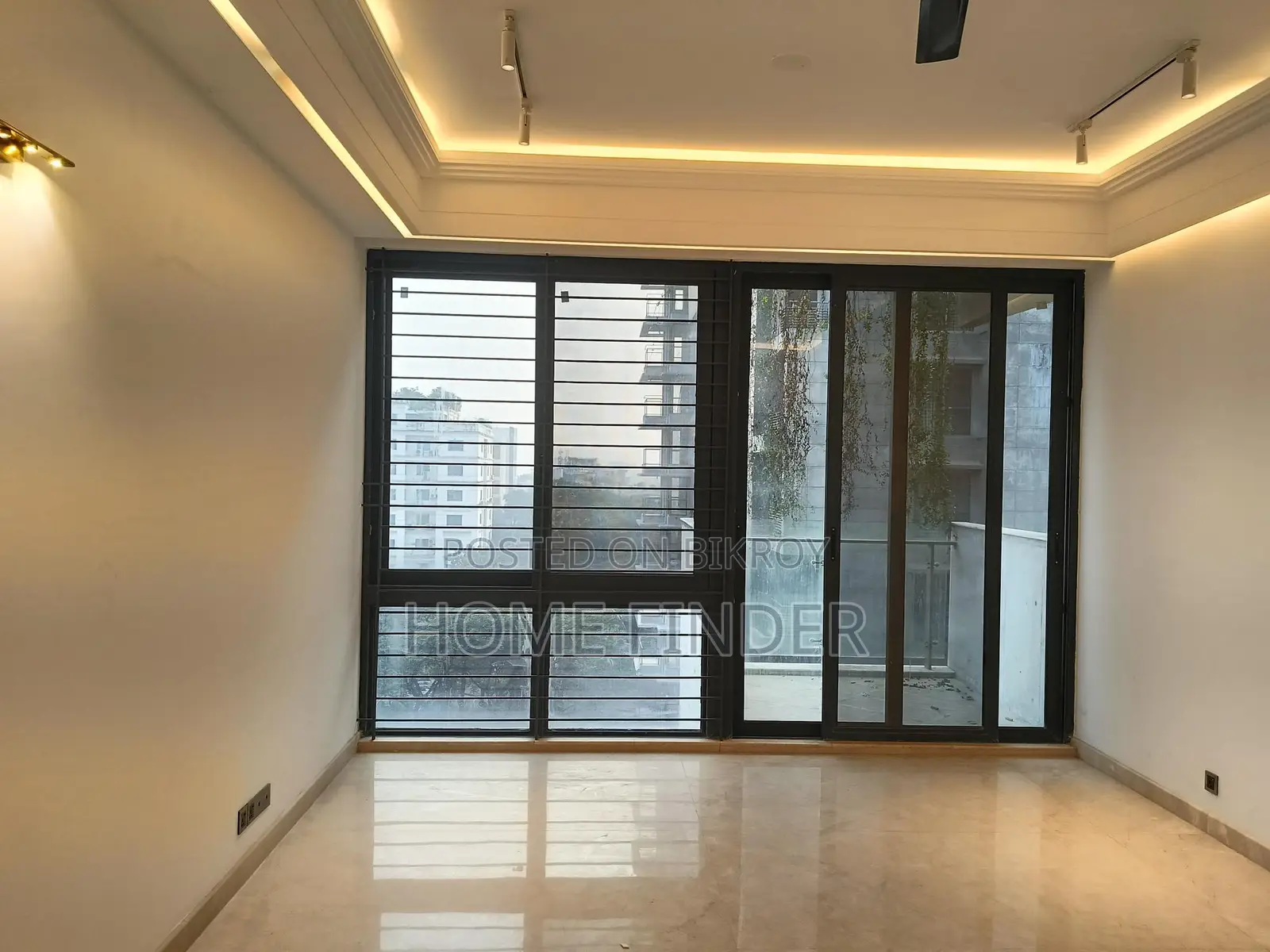 Luxurious Semi Furnished (3750 SqFt) Apt: For Rent @ Gulshan