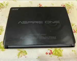 Acer Mini Laptop, 2GB RAM, 500GB HDD (সারাদেশে কুরিয়ারেও দেয়া হয়)