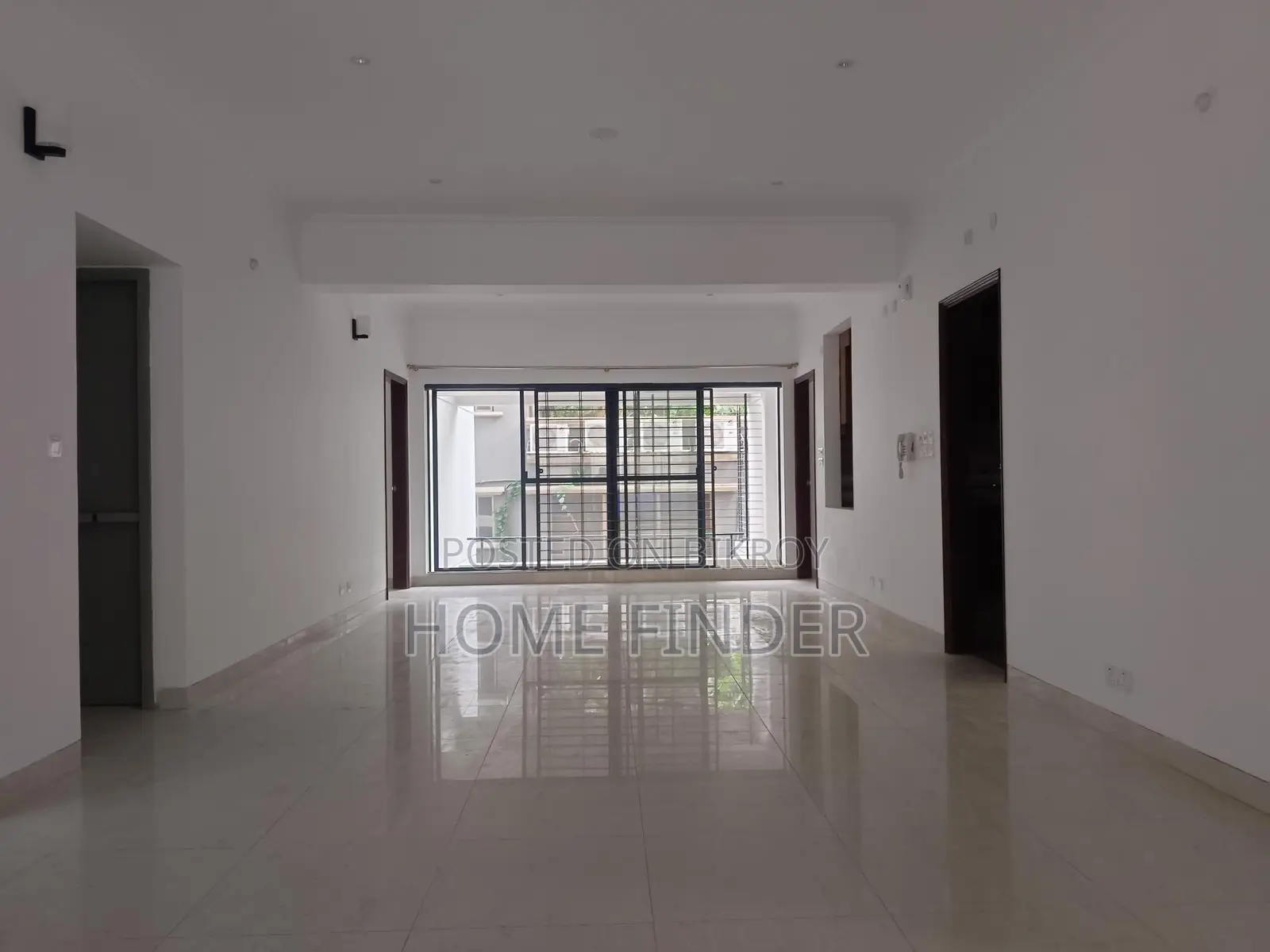 3200 Sqft Brand New Un-furnished Apartment For Rent in Gulshan