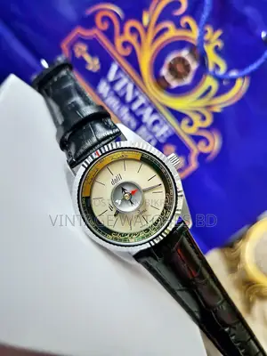 DALIL Swiss Made 1970's Hand Winding Automatic