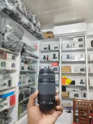 Canon 75 300mm Zoom Lens