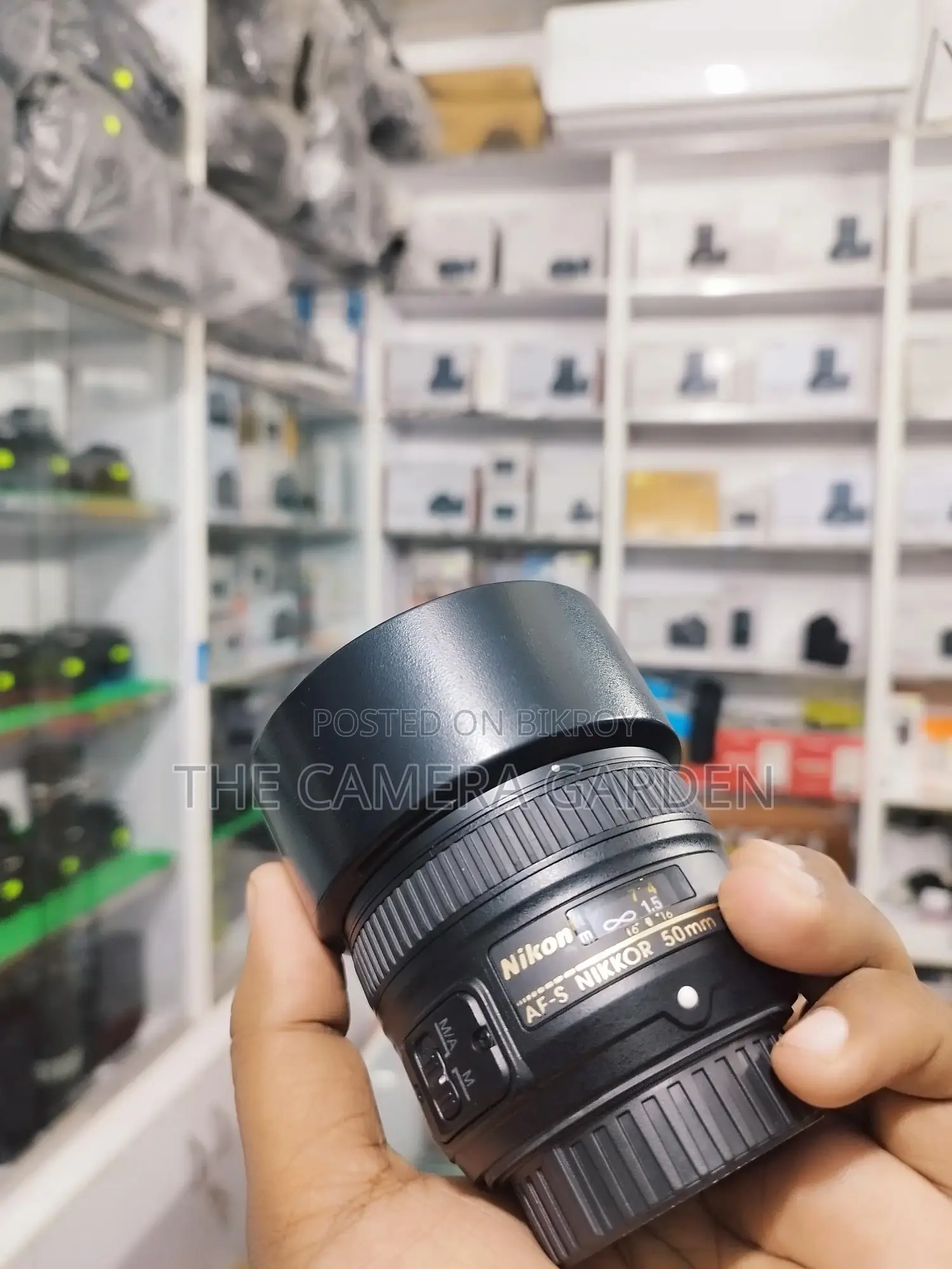 Nikon 50mm 1.8g prime lens