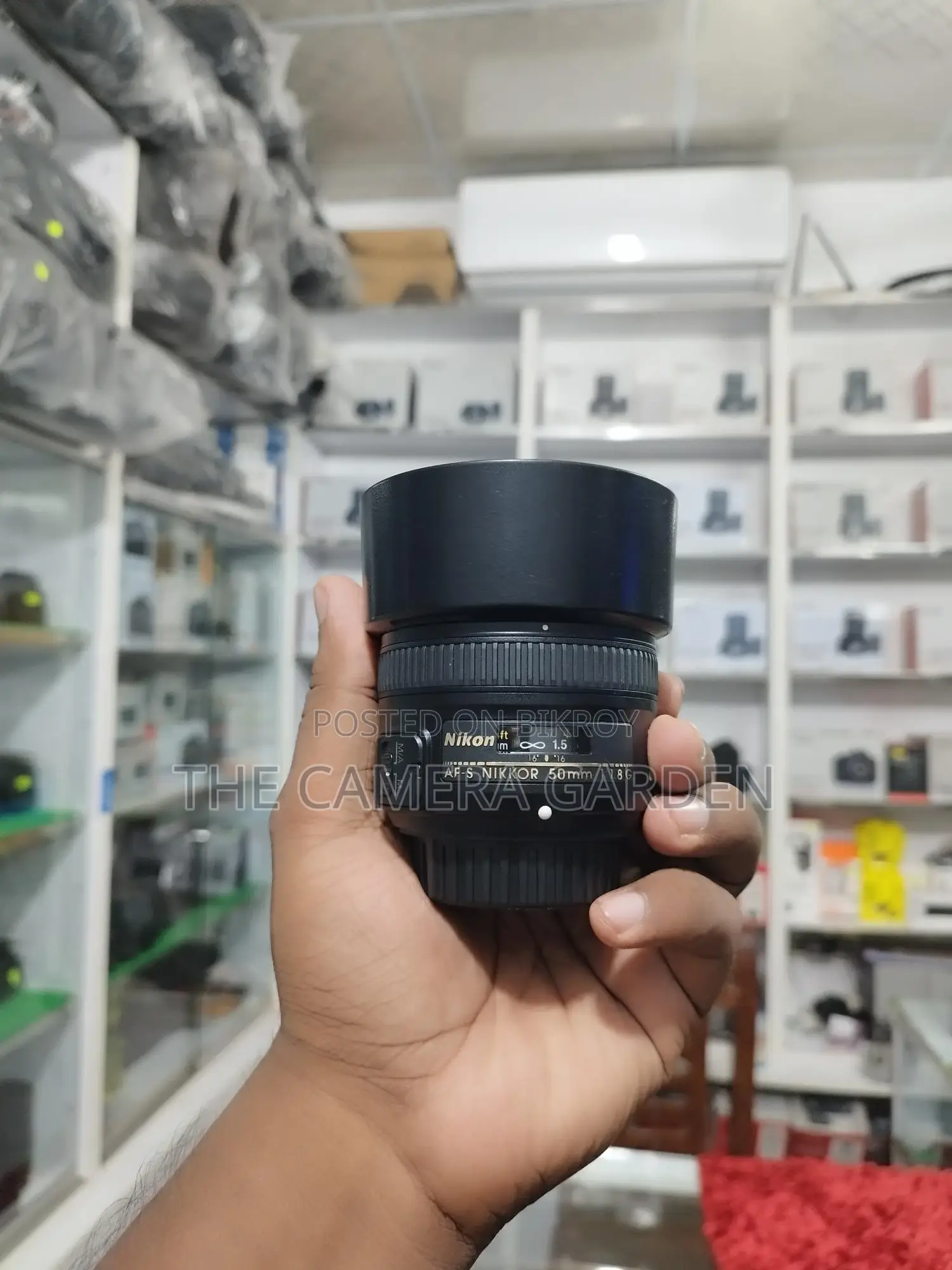 Nikon 50mm 1.8g prime lens