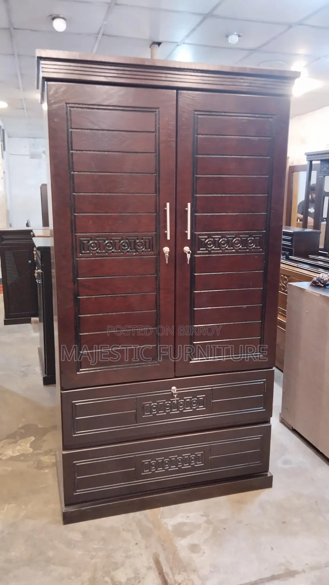 NEW ALMRA CANADIAN OAK VENEER 2 PALLA. M # 7155