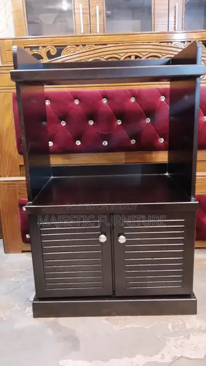 NEW OVEN RACKS. M # 5172