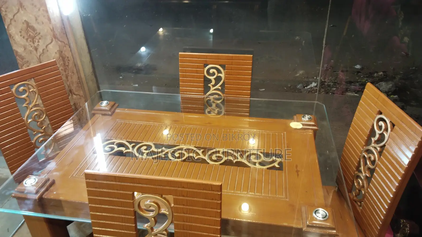 NEW DINING SET MALAYSIA. M # 6151