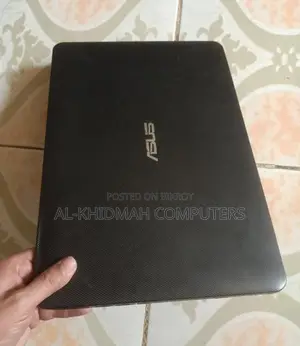 Asus Core i3 Ultra Slim Laptop, 4GB, 500GB, Courier Delivery Available.