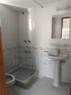 গুলশানে ভাড়ার জন্য ২২৪০ বর্গফুটের আন-ফার্নিশড অ্যাপার্টমেন্ট
