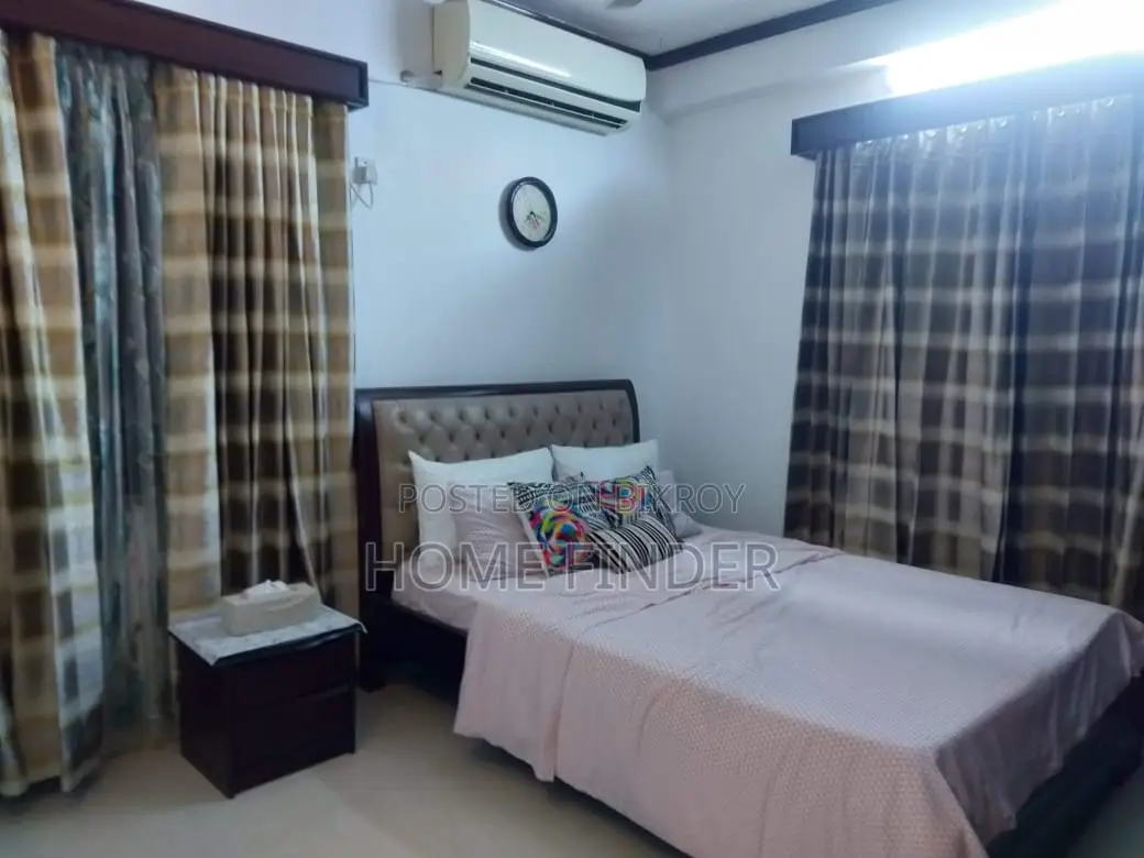2440 Sqft Full Furnished Apartment For Rent In Gulshan