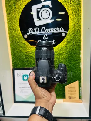 Canon 4000D 18-55 kit lens