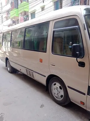 ভাড়ার জন্য এসি মিনি কোস্টার বাস (২৯ সিট)