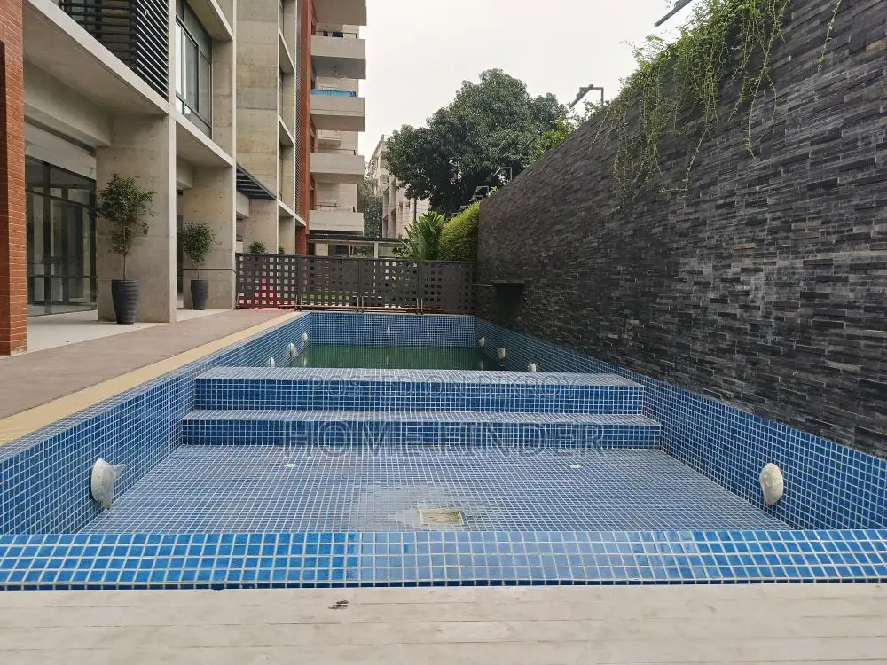4100 Sqft (Gym-pool) Semi Furnished Apt: Rent @ Gulshan
