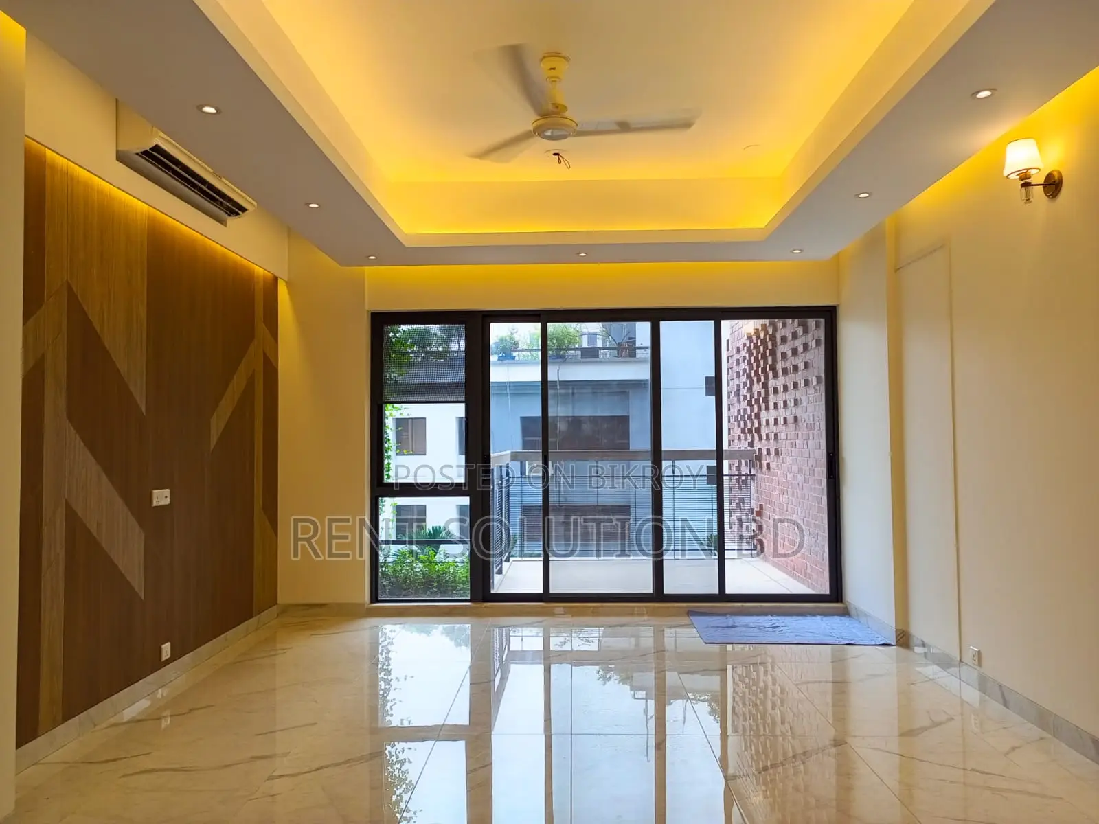 গুলশান ক্লাবের কাছে ৪ বেডরুমের মার্জিত ও আরামদায়ক অ্যাপার্টমেন্ট