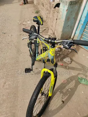 কোর জিও ২০০ মডেল
