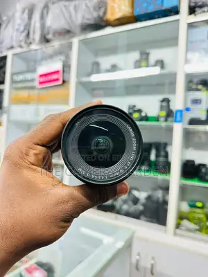 Canon 10-18mm STM Lens