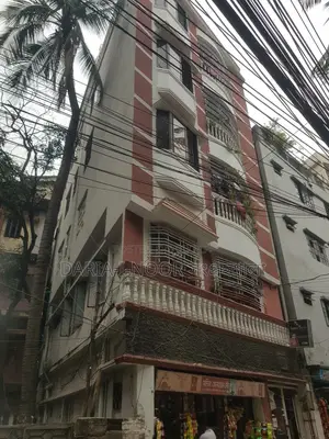 রামপুরায় ২ কাঠা জমিতে ৬তলা বাড়ি বিক্রি