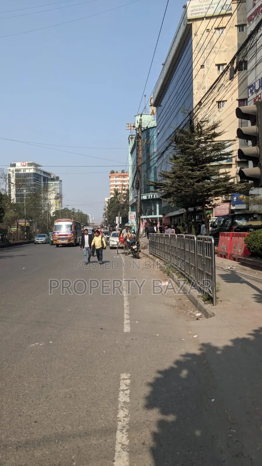 বিক্রয়ের জন্য সেরা কমার্শিয়াল স্পেস