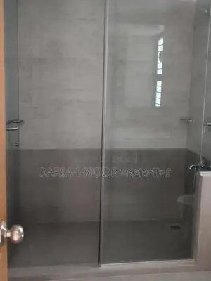গুলশানে লেকের পাশে ৪০০০ বর্গফুটের এক্সক্লুসিভ ৪ বেডের ফ্ল্যাট বিক্রয়