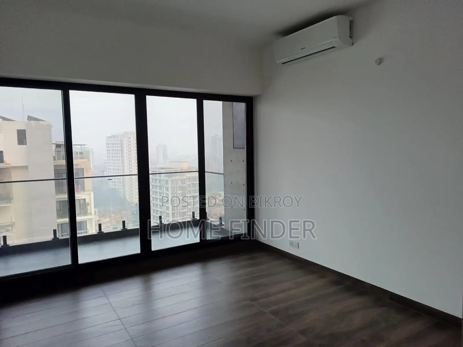 For Rental Purpose Beautiful 3400 Sqft Flat Is Now up to Rent in Gulshan