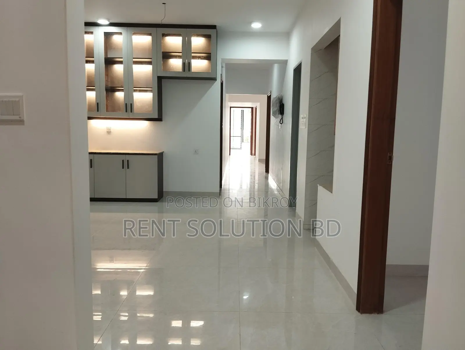 Stunning New 4beds apartment For Rent in Gulshan 2 Near Yourth club park