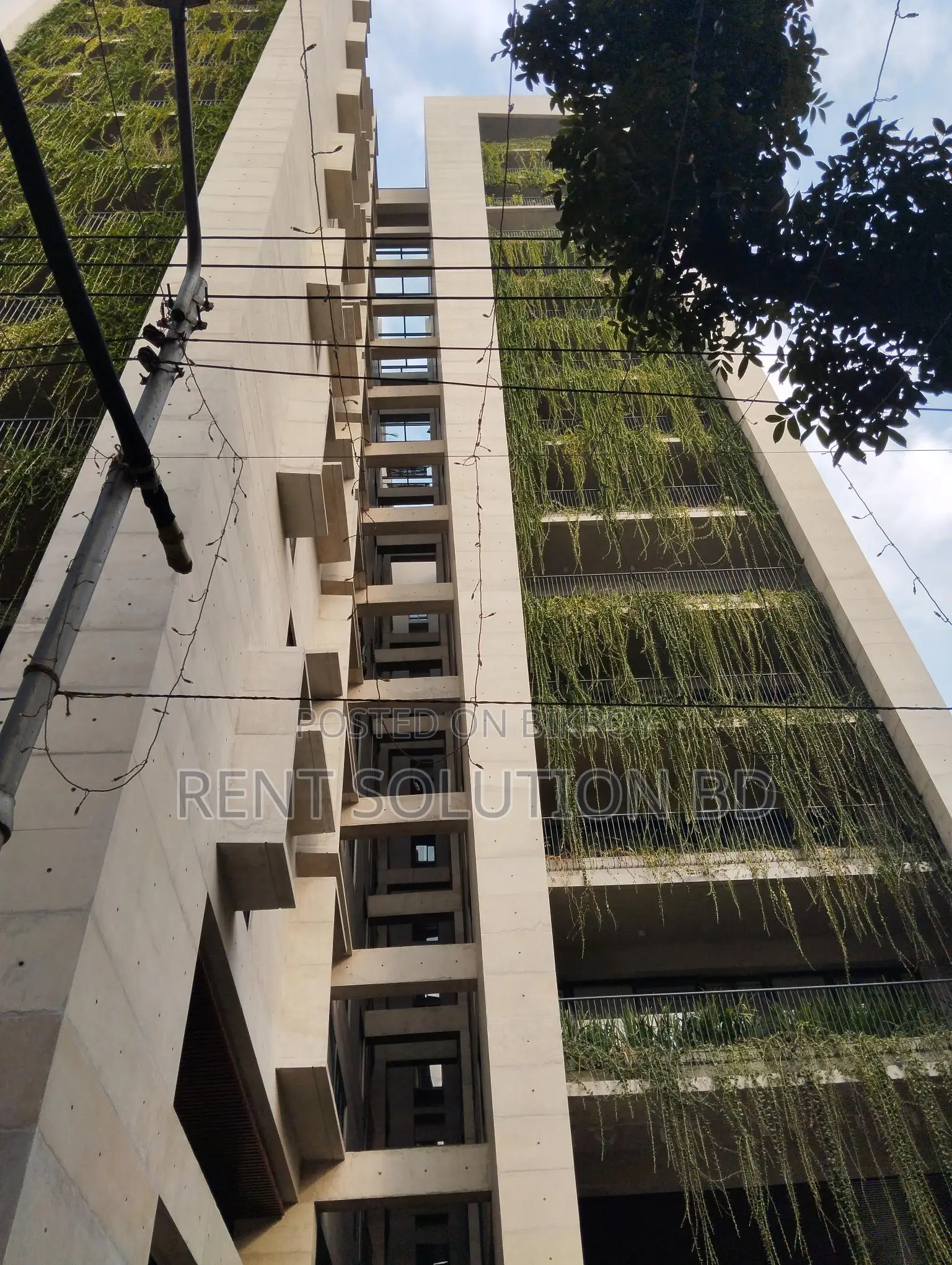 Stunning New 4beds apartment For Rent in Gulshan 2 Near Yourth club park