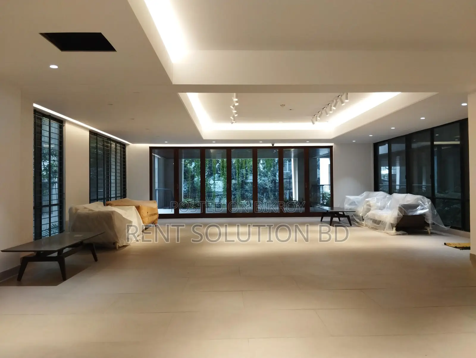 Stunning New 4beds apartment For Rent in Gulshan 2 Near Yourth club park