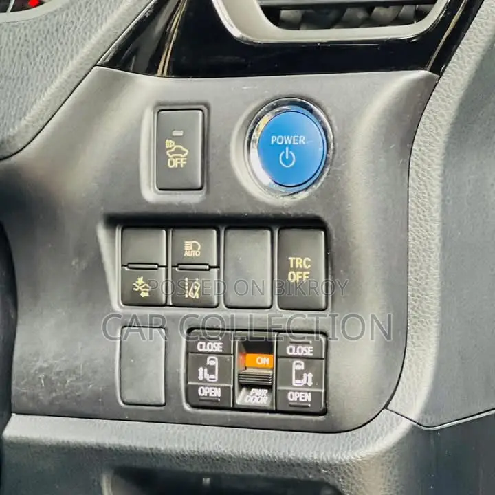 Toyota Noah Si Wxb 2020