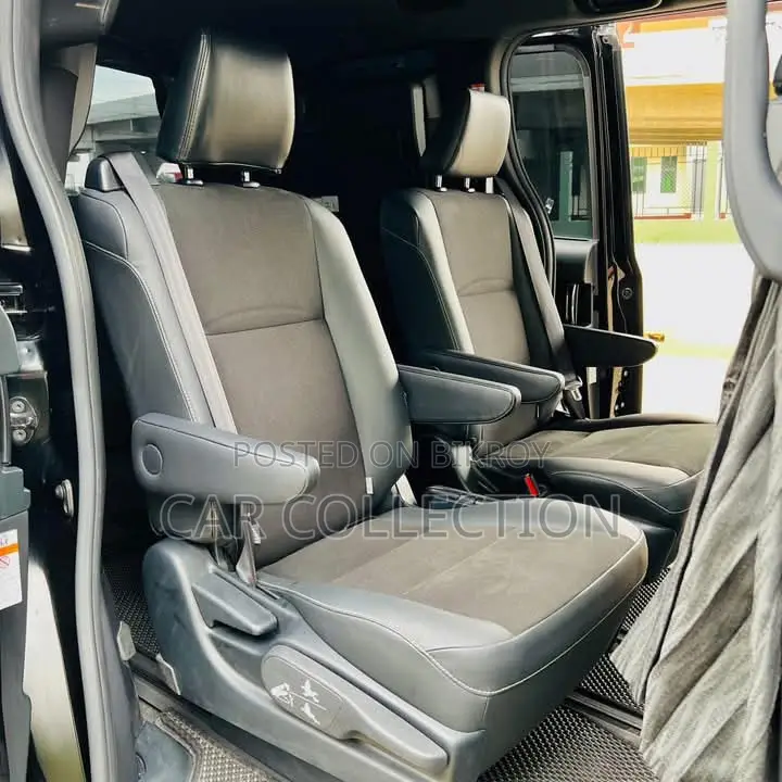 Toyota Noah Si Wxb 2020