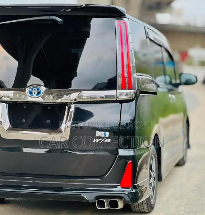 Toyota Noah Si Wxb 2020
