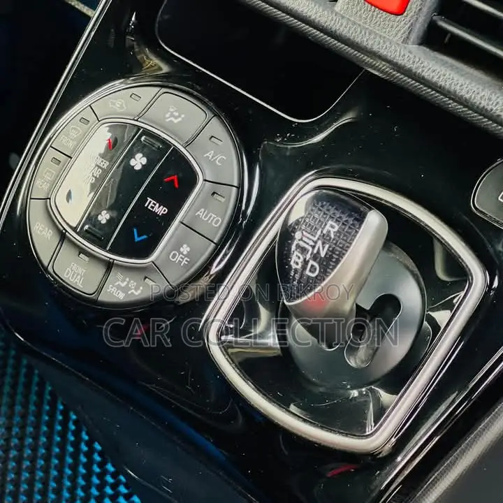 Toyota Noah Si Wxb 2020