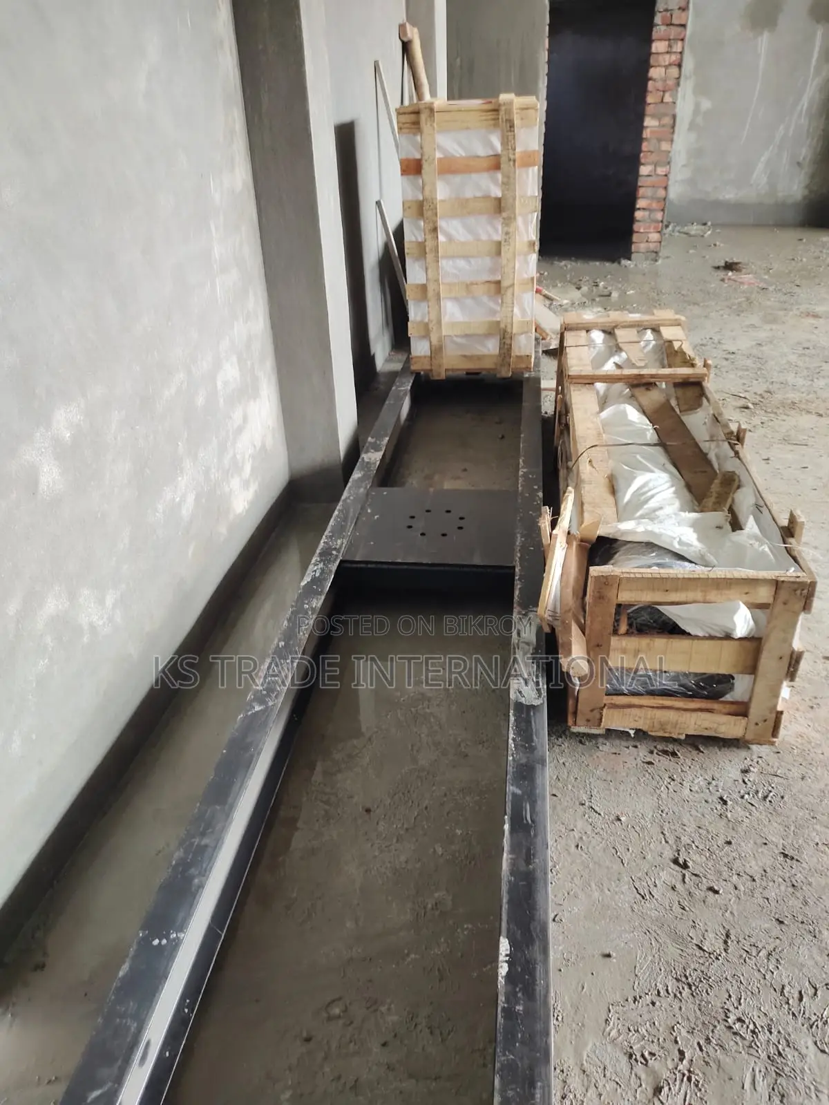 সিঙ্গেল পোস্ট হাইড্রোলিক