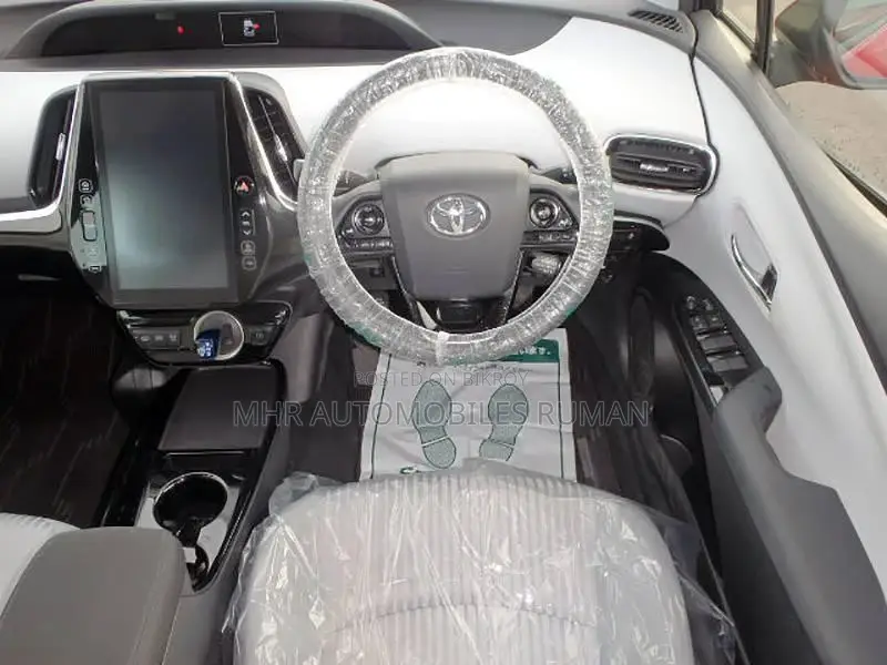 Toyota Prius S TESLA SELCt. PHV 2019
