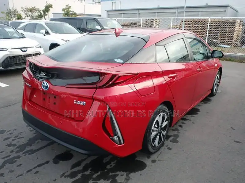 Toyota Prius S TESLA SELCt. PHV 2019