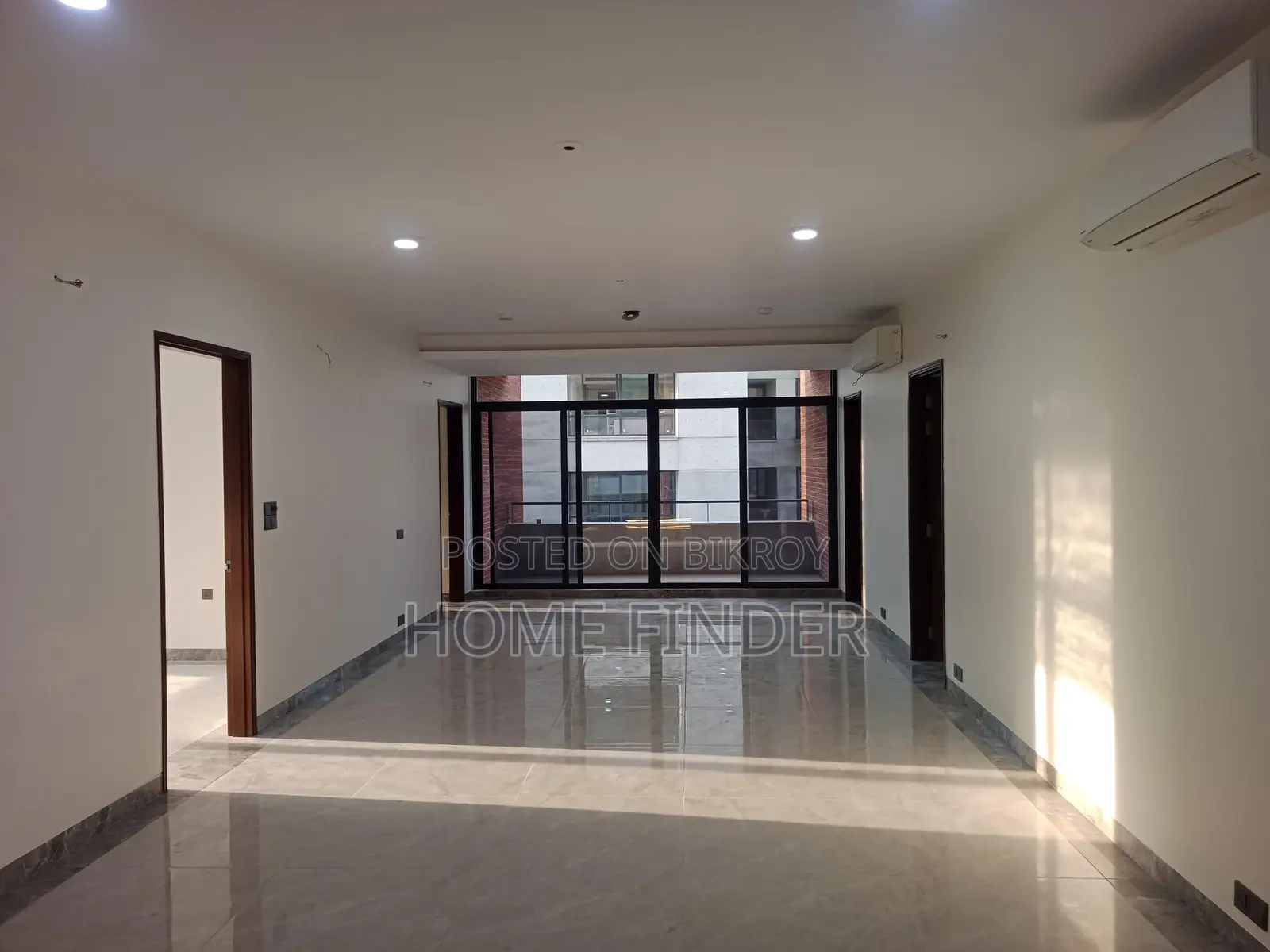 4Bed-4090 SqFt (GYM-POOL) Flat Rent In GULSHAN(2)