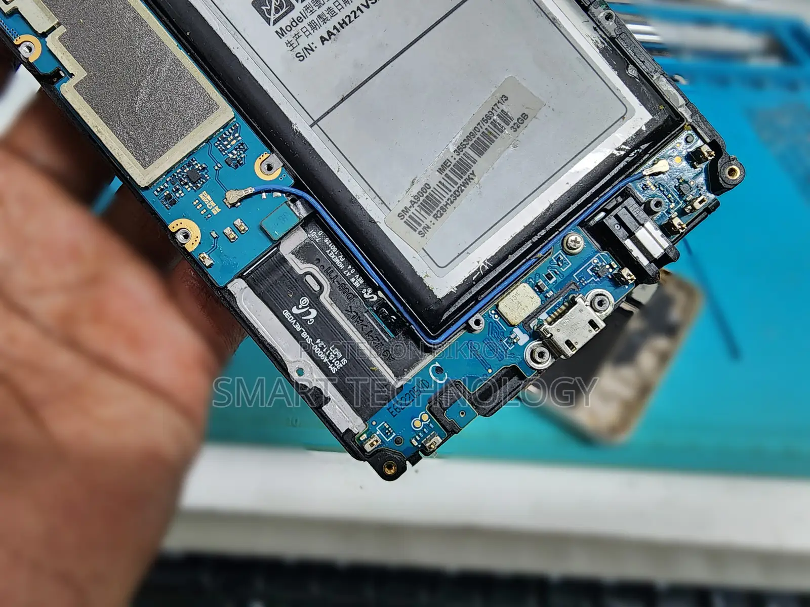 Samsung Galaxy A9 (2016) Motherboard