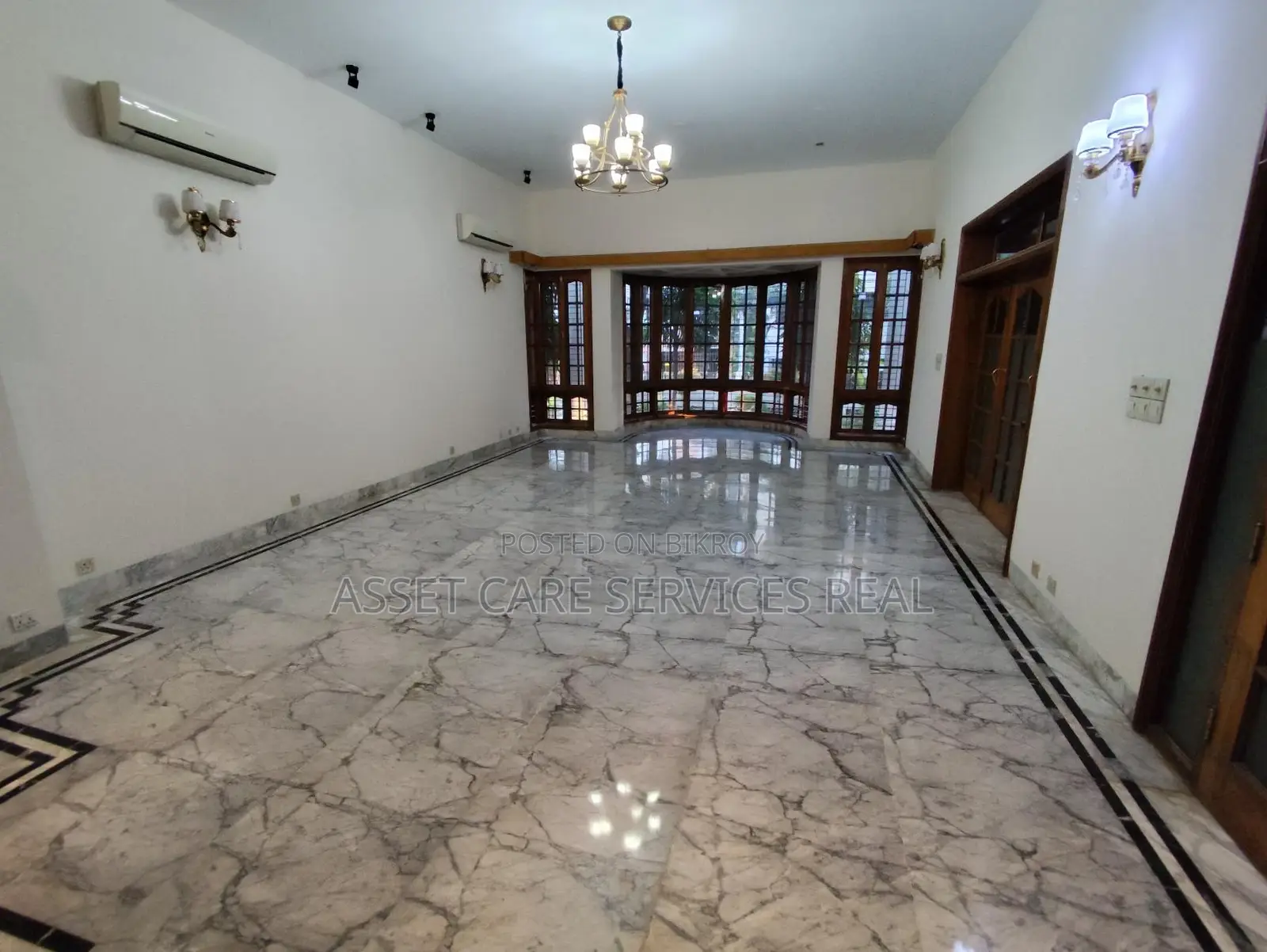 বারিধারায় ৭০০০ বর্গফুটের ৫ বেডরুমের বিশাল ডুপ্লেক্স লাক্সারি অ্যাপার্টমেন্ট ভাড়া