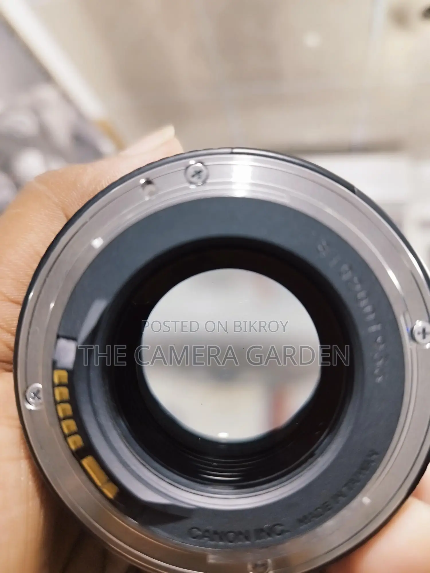 Canon 85mm 1.8 USM Prime Lens