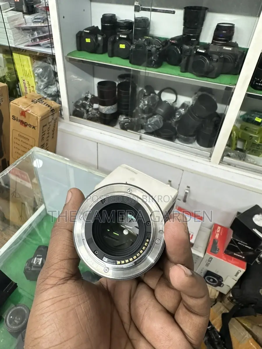 Sigma 30mm 1.4 DC DN Lens Sony