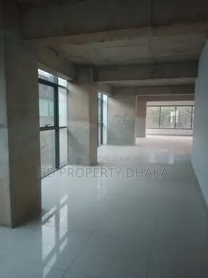 ৩৮০০ বর্গফুট ব্র্যান্ড নিউ কমার্শিয়াল ওপেন স্পেস