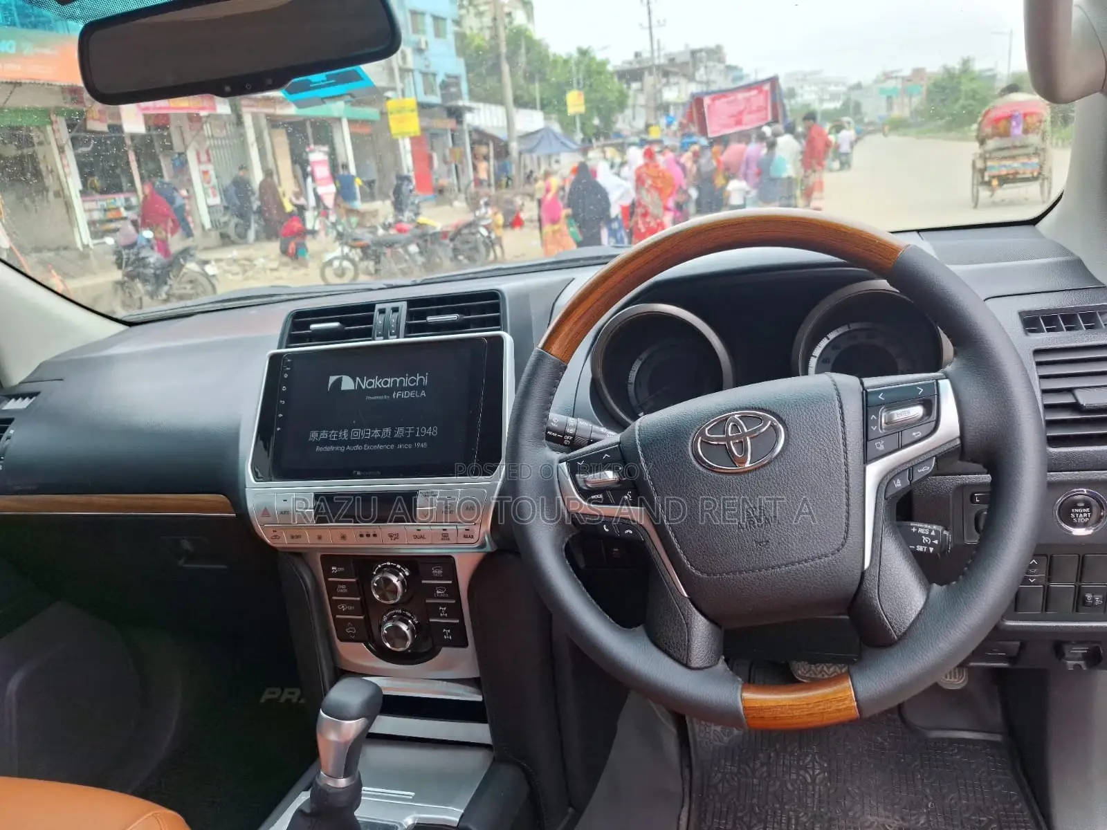 প্রাডো ভাড়ার জন্য