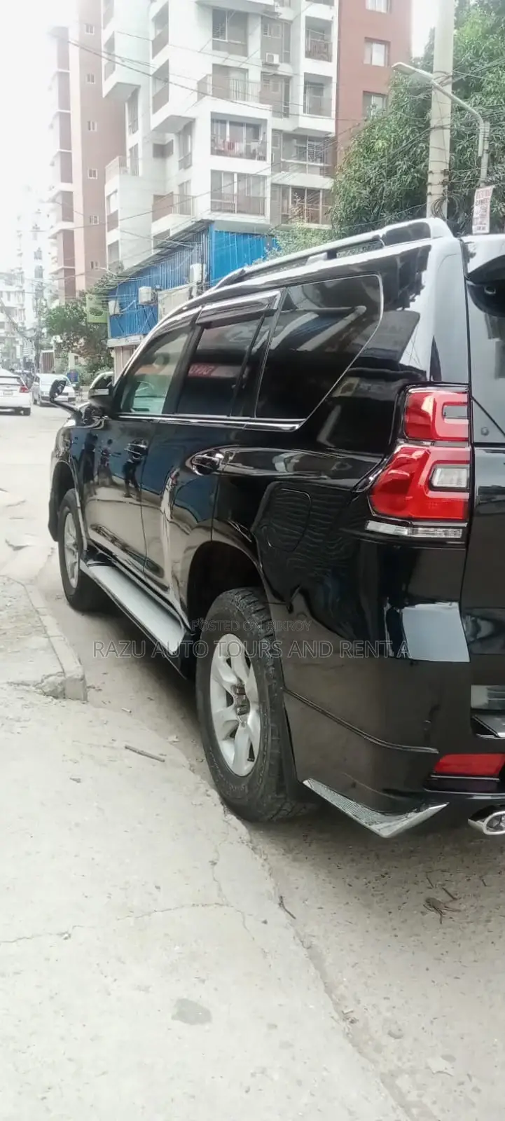 প্রাডো ভাড়ার জন্য