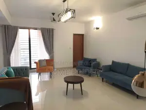 গুলশান ২-এ ভাড়ার জন্য ৩৮০০ বর্গফুটের সম্পূর্ণ ফার্নিশড অ্যাপার্টমেন্ট