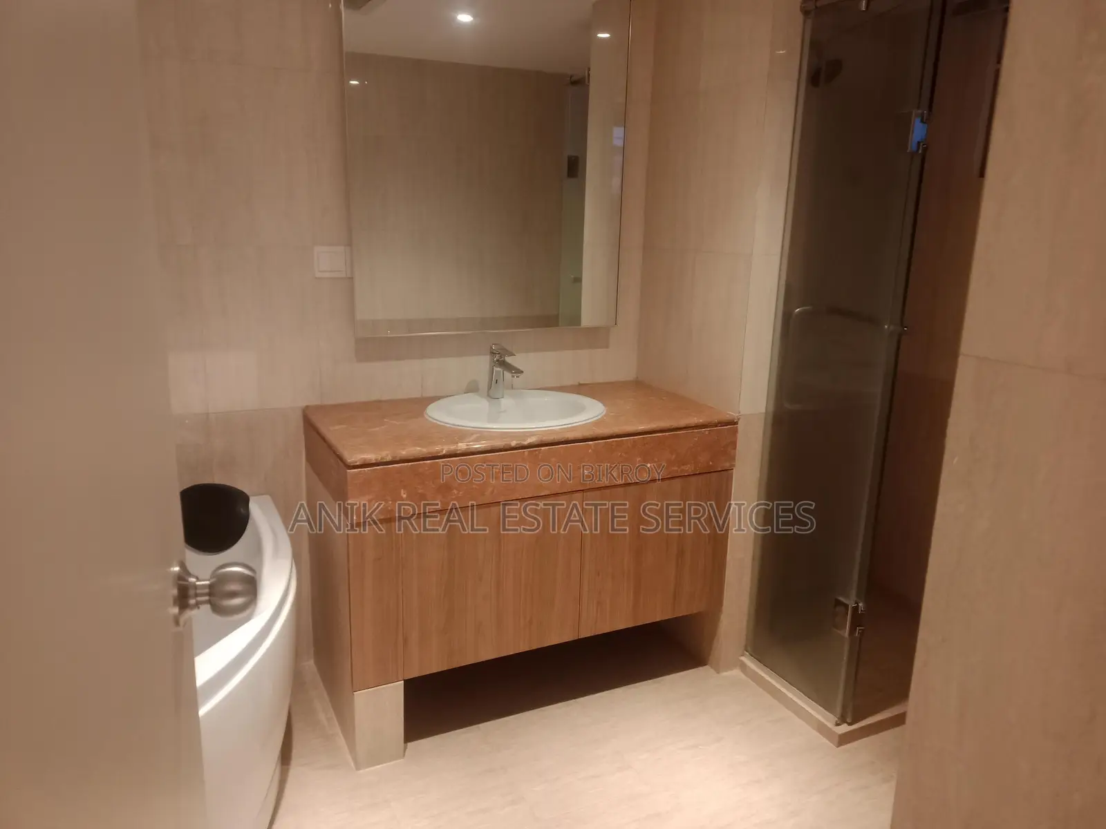Good Quality Duplex Semi Farnised Flat Rent At Gulshan